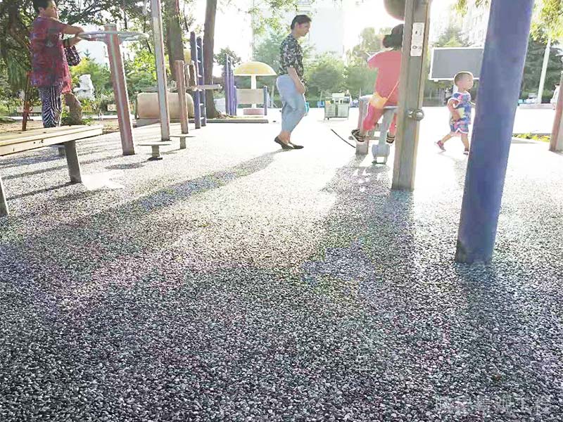 露骨料透水混凝土